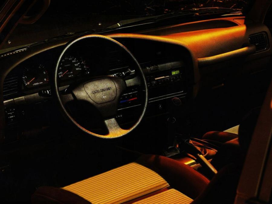  Toyota Land Cruiser 80 1989 года  (фото 27 из 29)